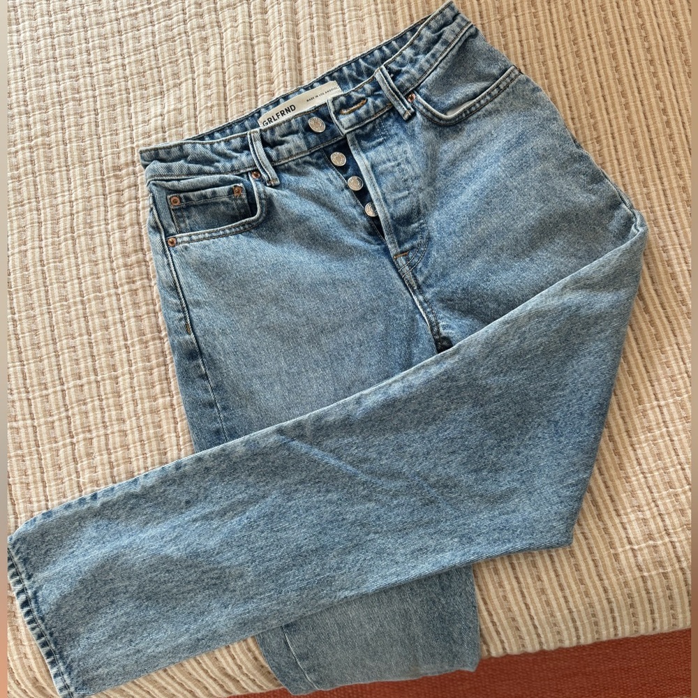 GRLFRND Karolina Jeans